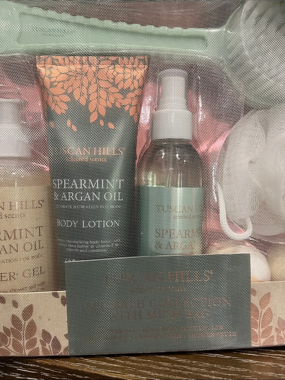 Spearmint & Argan Oil Bath & Body Gift Set ~New~ never opened